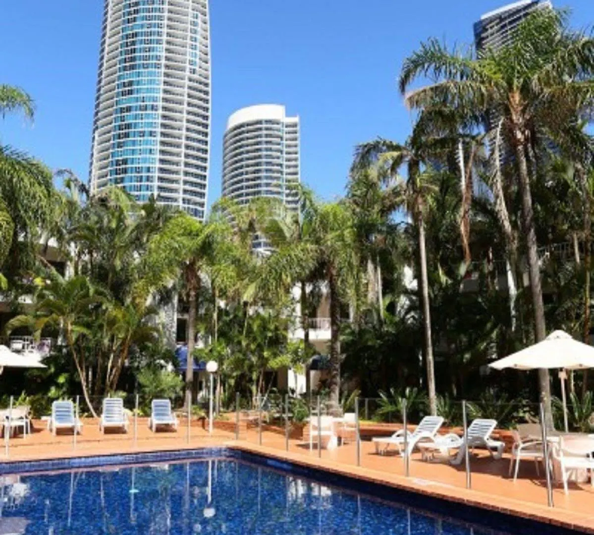 St Tropez Resort Gold Coast 3*,