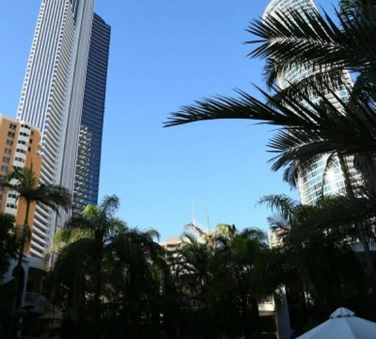 St Tropez Resort Gold Coast